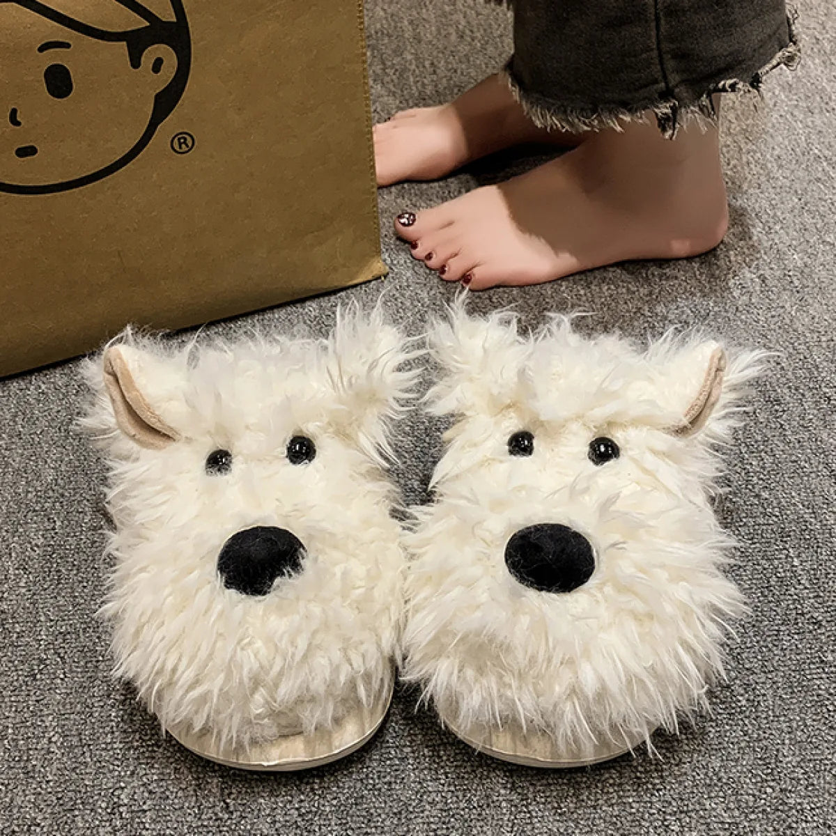 New winter plush slippers women's cartoon dog plush cotton shoes fashion indoor warm home slippers non-slip cotton shoes