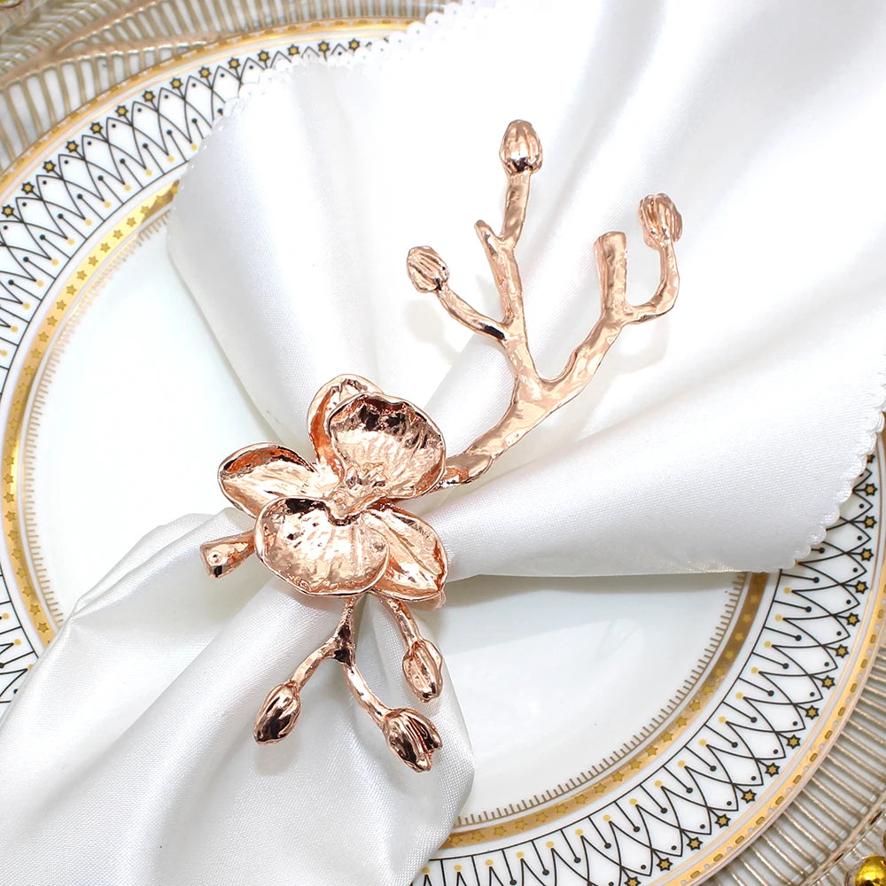 6Pcs Rose Gold Flower Napkin Rings Metal Plum Blossom Napkin Holder Christmas Napkin Buckles for Party Wedding Dining Decor